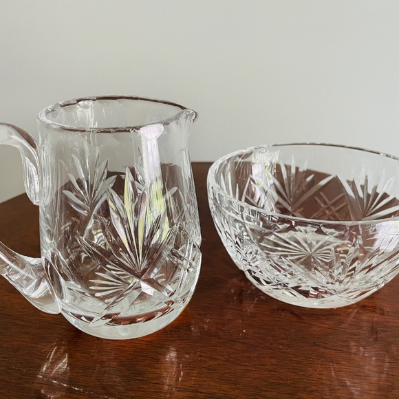 Vintage Elegant Crystal Creamer and Sugar Set, Fine Cut Crystal - Picture 3 of 5